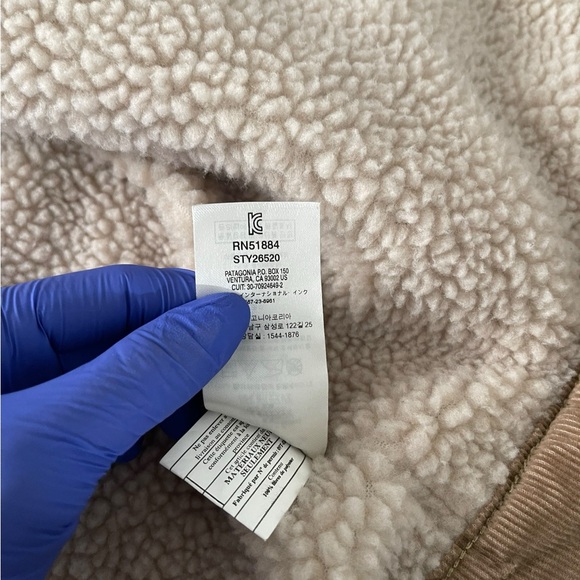 Patagonia Pile-LinedTrucker in a size large - Picture 7 of 10